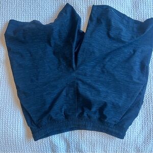 LuLulemon Shorts Men’s Navy Pace Breakers Size: M
